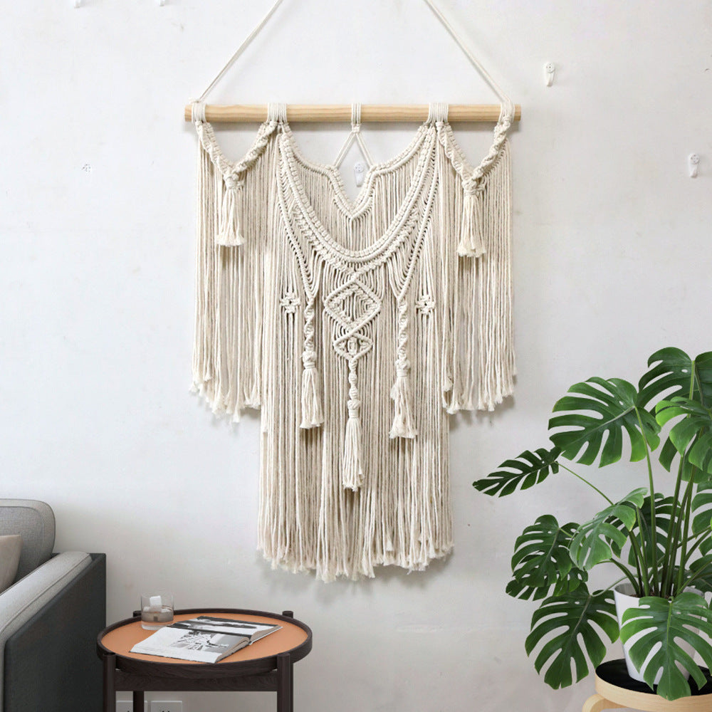 Macrame Wall Decoration with Creative Fringes | Thrascher