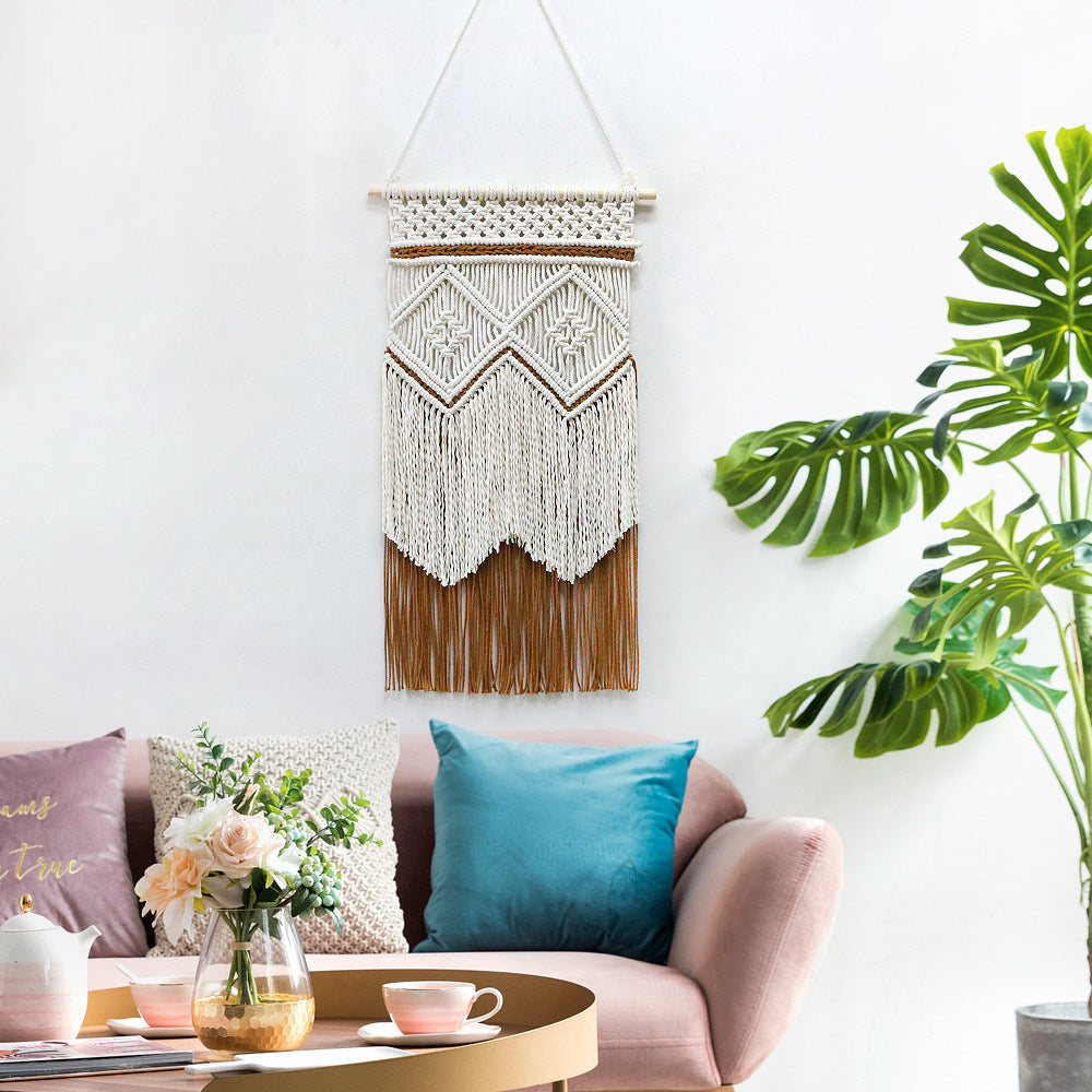 Macrame Wall Decoration with Creative Fringes | Thrascher