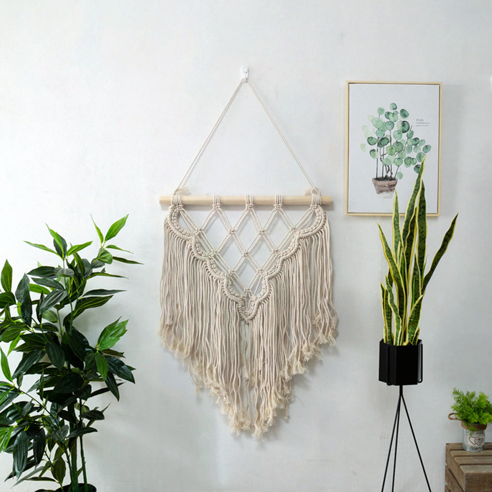 Macrame Wall Decoration with Creative Fringes | Thrascher