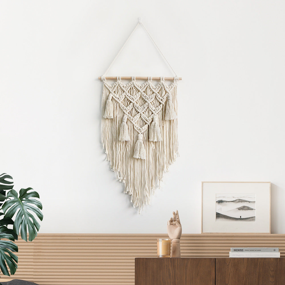 Macrame Wall Decoration with Creative Fringes | Thrascher