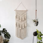 Macrame Wall Decoration with Creative Fringes | Thrascher