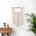 Macrame Wall Decoration with Creative Fringes | Thrascher