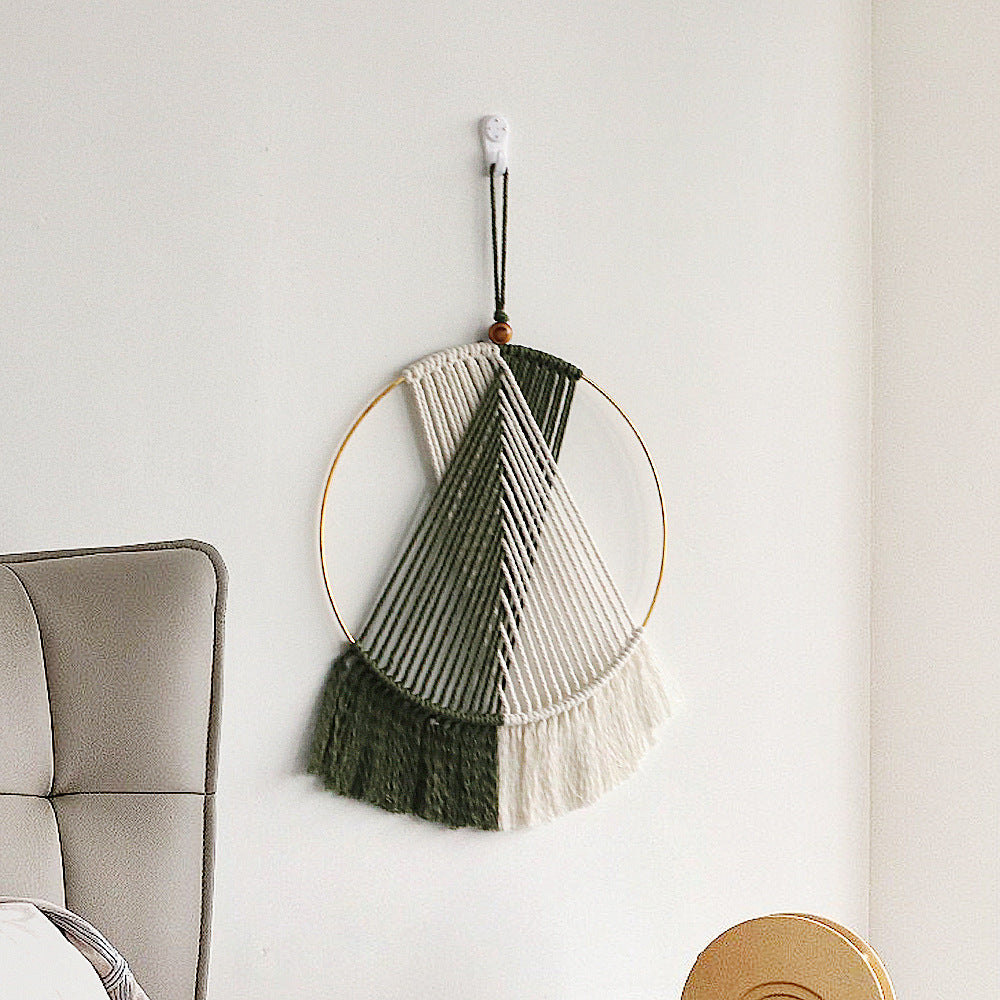 Macrame Wall Decoration with Elegant Appeal | Thrascher