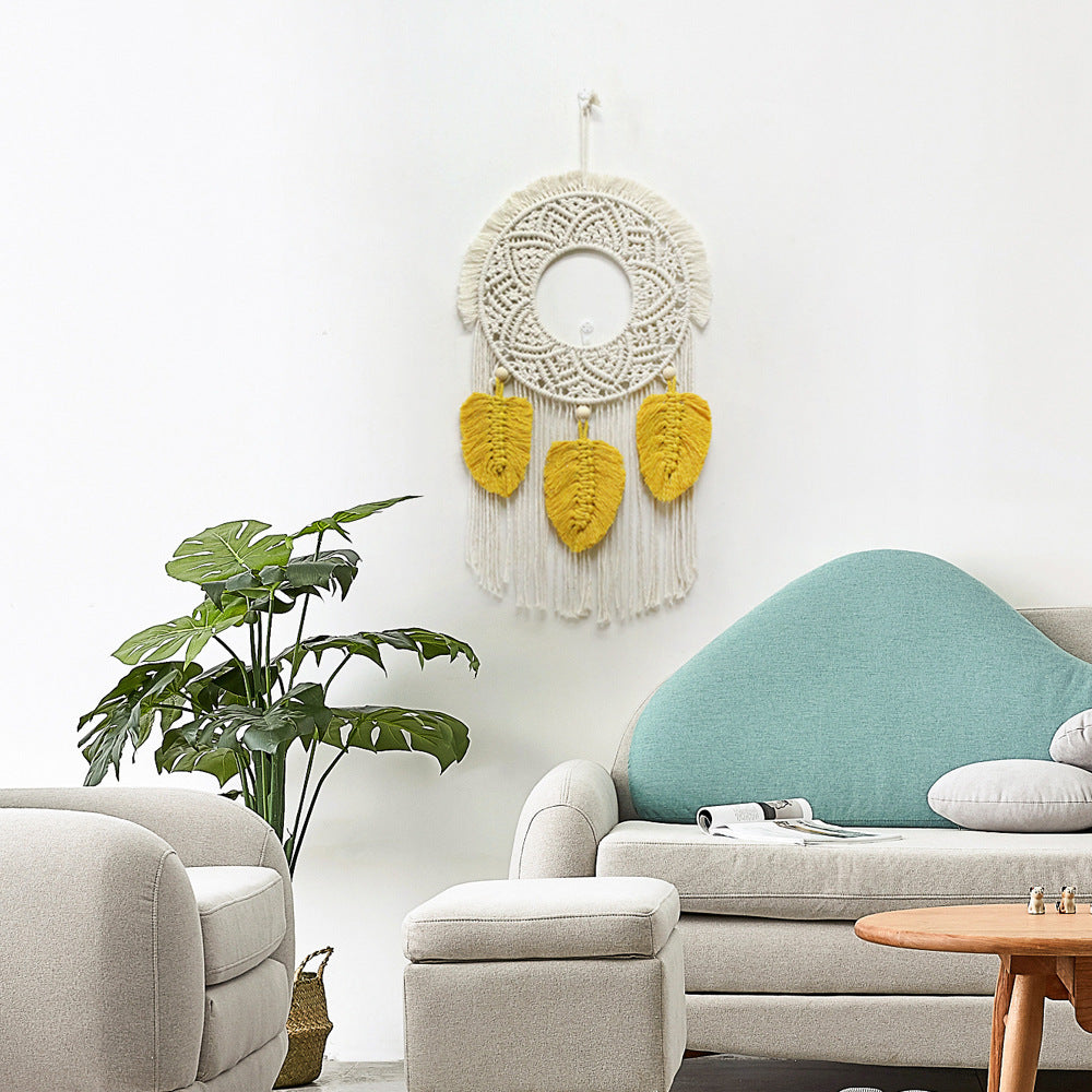 Macrame Wall Decoration with Elegant Appeal | Thrascher