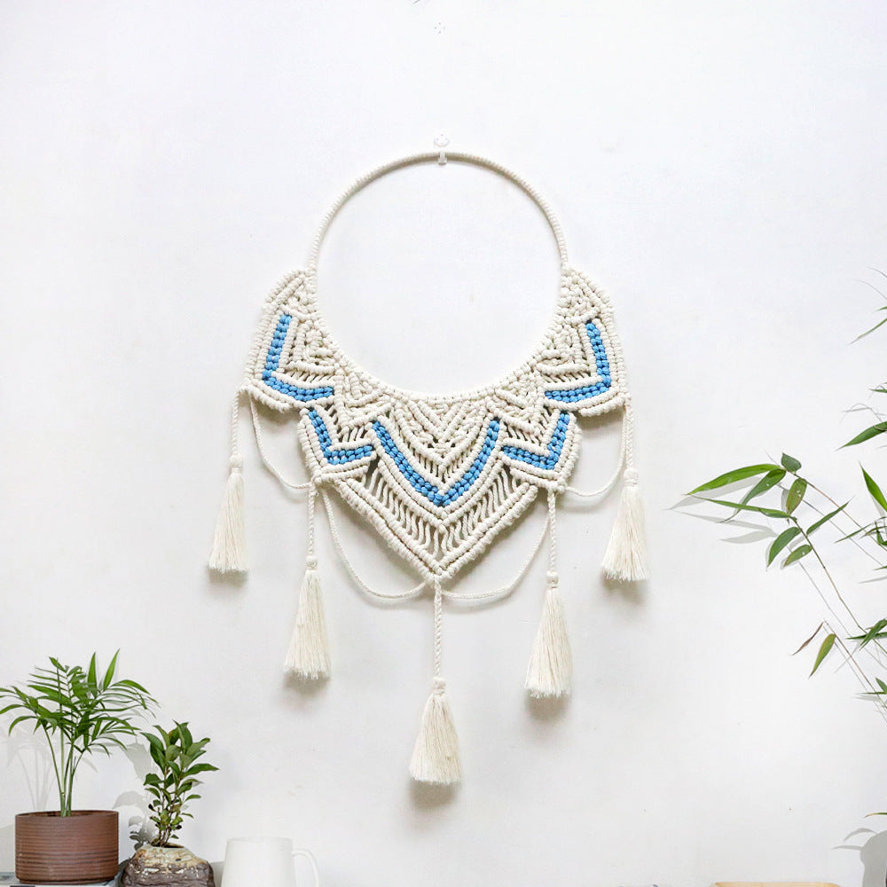Macrame Wall Decoration with Elegant Appeal | Thrascher