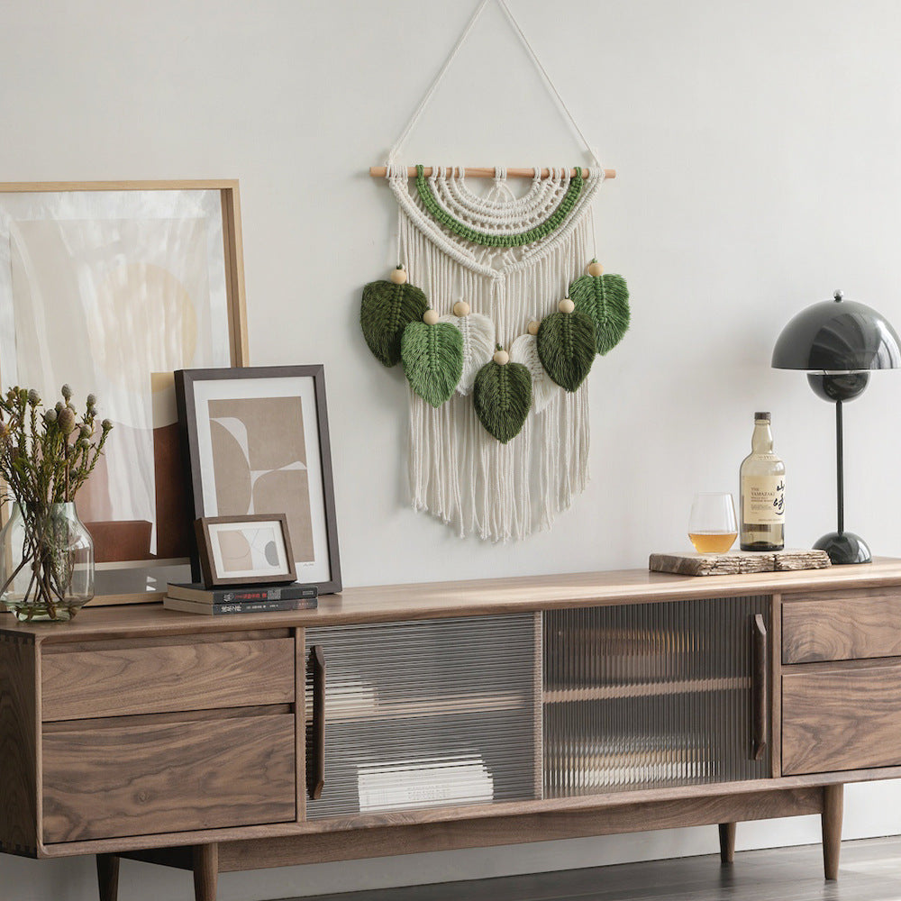 Macrame Wall Decoration with Leaf Design | Thrascher