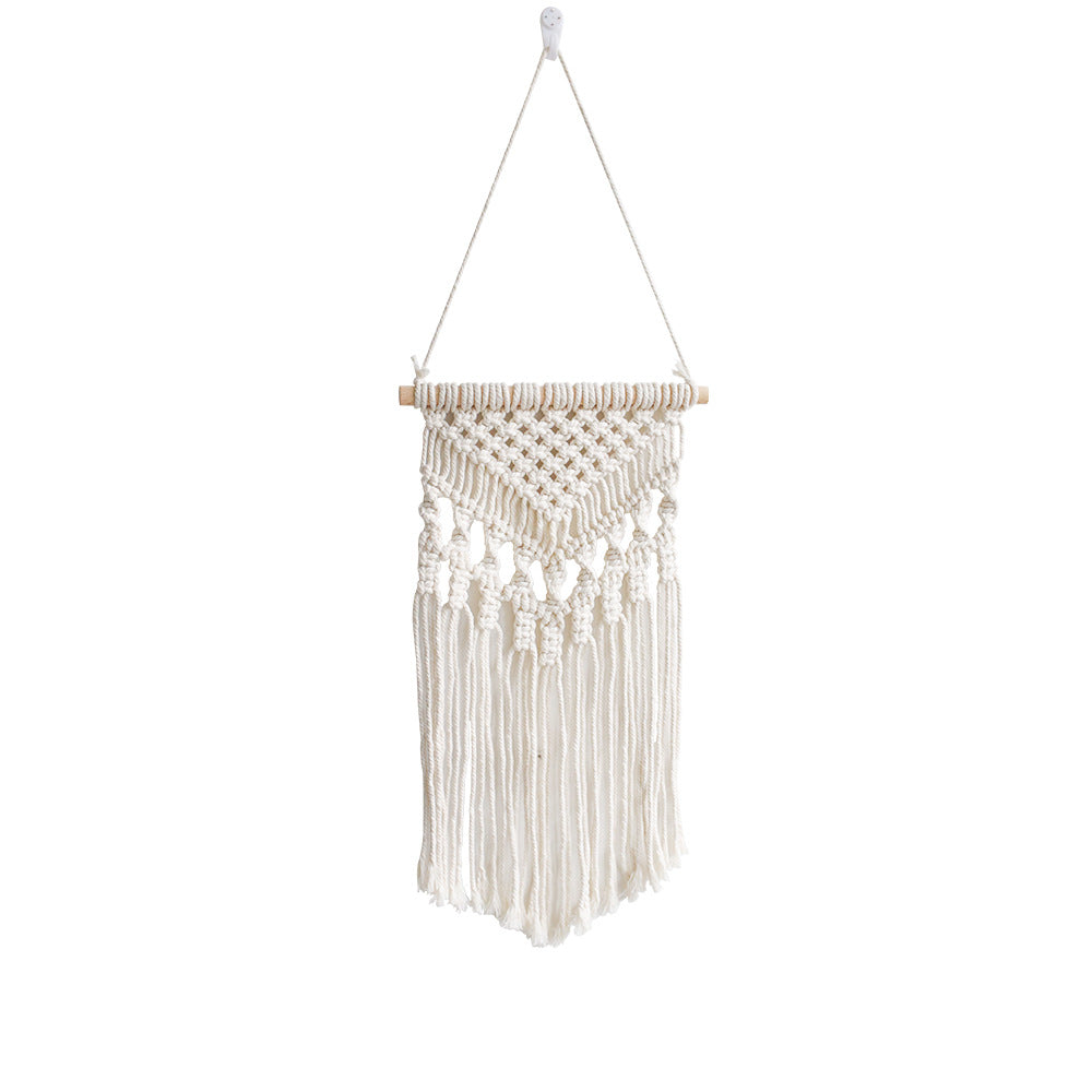 Macrame Wall Hanging with Artistic Fringes | Thrascher