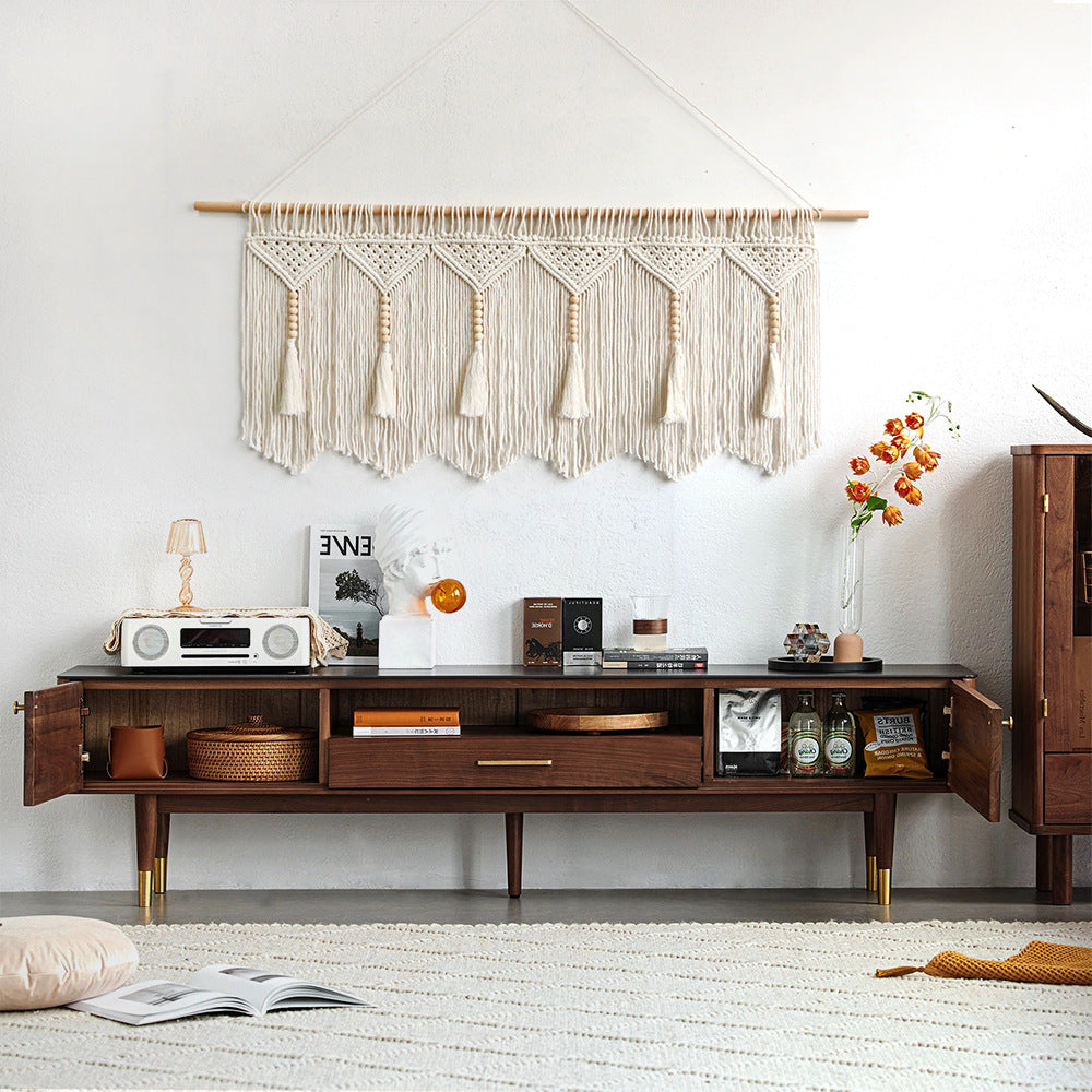 Macrame Wall Hanging with Elegant Fringes | Thrascher