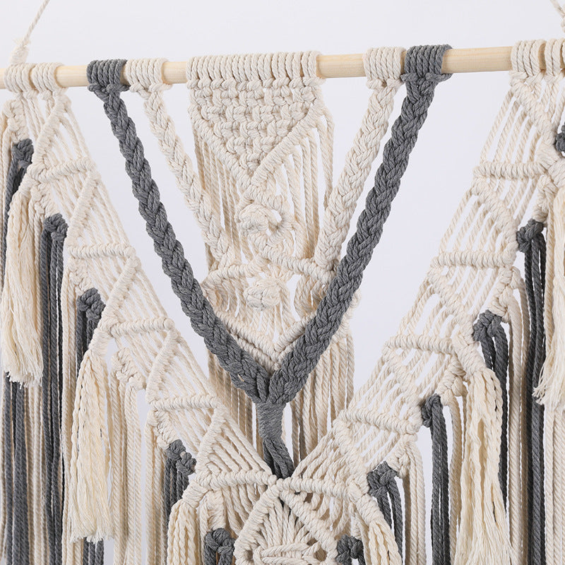 Macrame Wall Hanging with Fringes | Thrascher