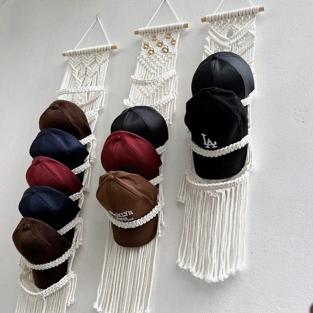 Macrame Wall Hanging with Intricate Pattern | Thrascher