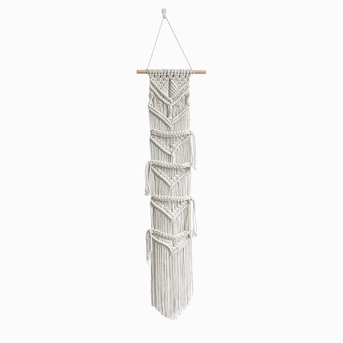 Macrame Wall Hanging with Intricate Pattern | Thrascher