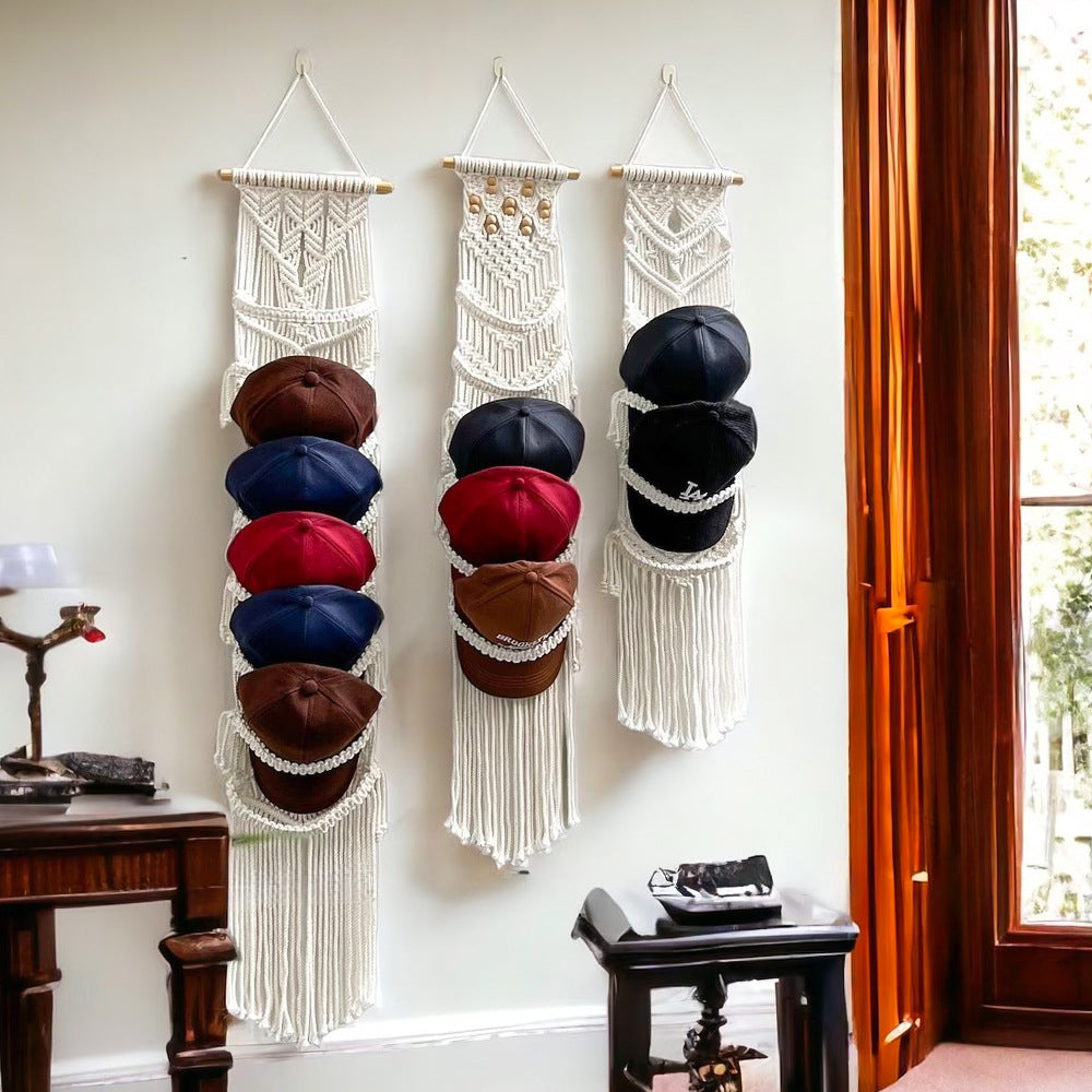 Macrame Wall Hanging with Intricate Pattern | Thrascher