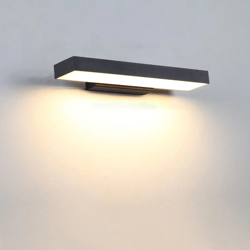 Marnora Outdoor Light