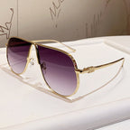 Men's Oversized Aviator Sunglasses with Metallic Frame and Gradient Lenses, view 4