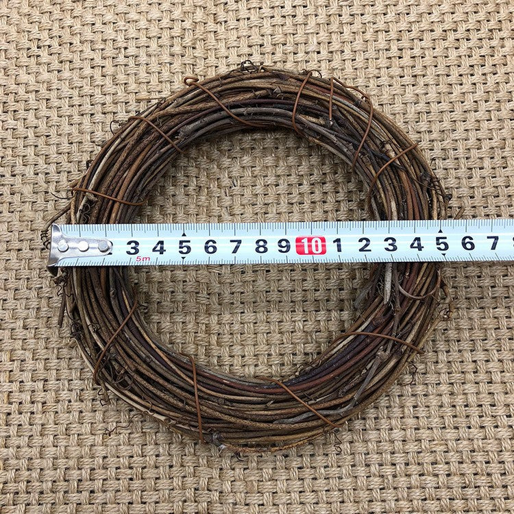 Natural Willow Wreath | Thrascher