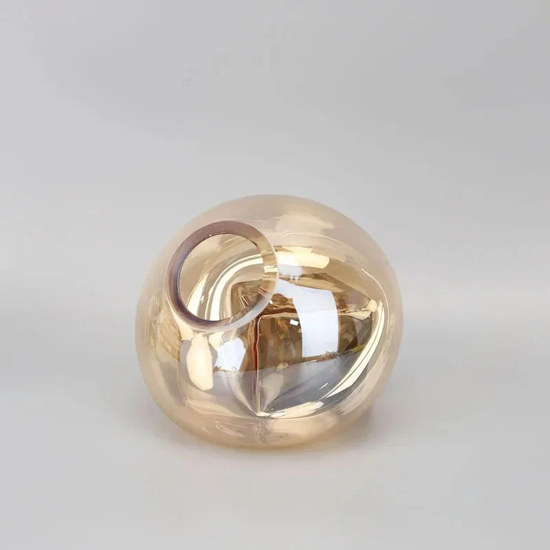Norbando Vase