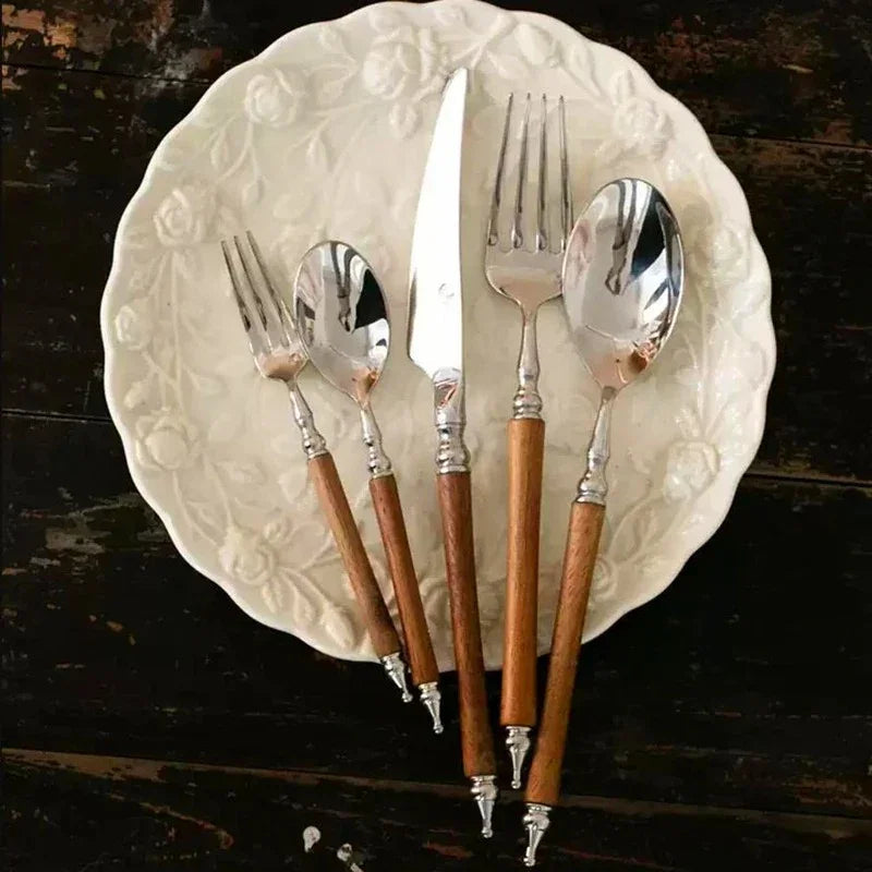 Nornuna Cutlery Set