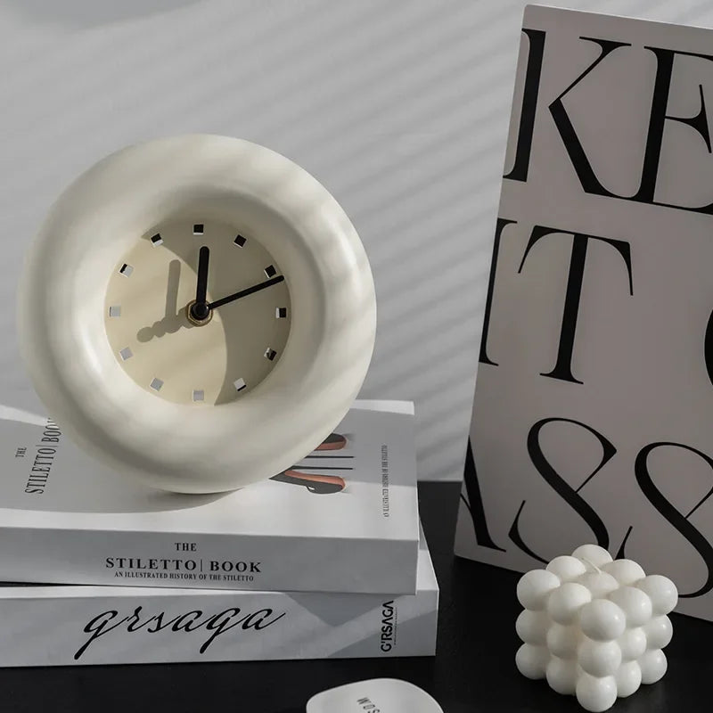 Oakmont Silent Clock