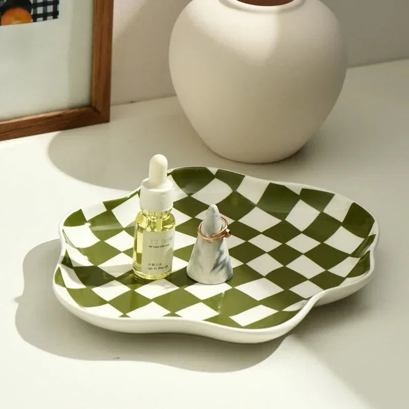 Olndara Tray