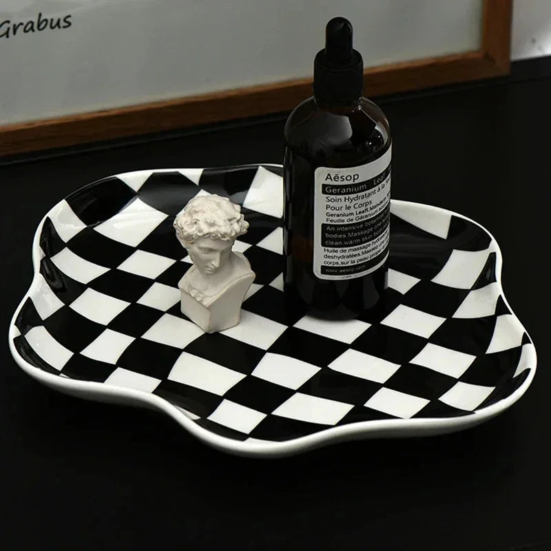 Olndara Tray