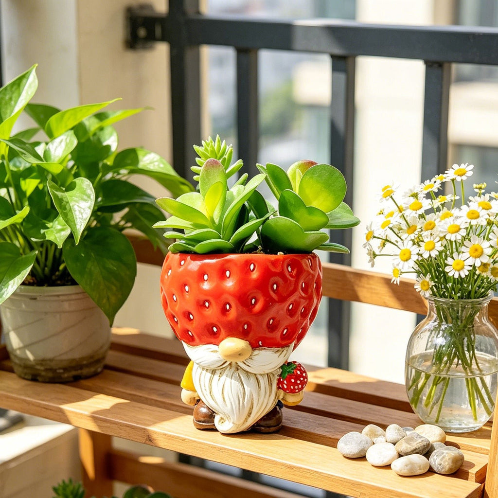Original Flower Pot Figure with Gnome Motif | Thrascher