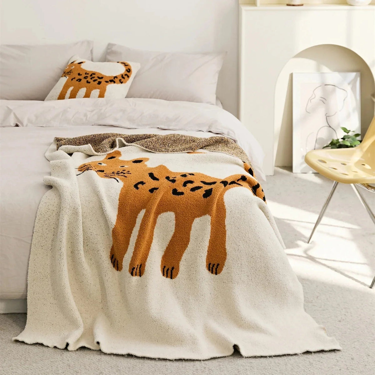 Ovelin Cat Throw