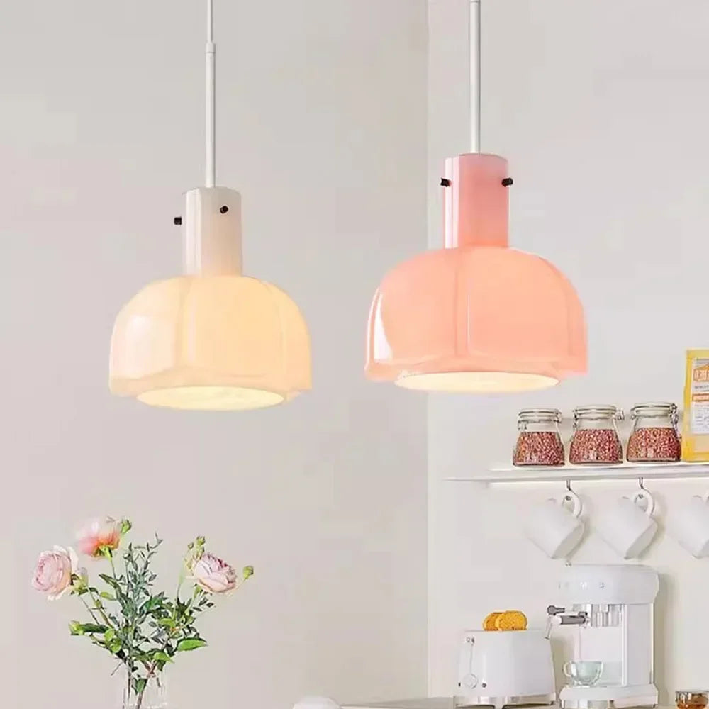Peakwick Pendant Lamp