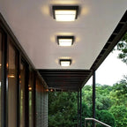 Pellora Outdoor Light
