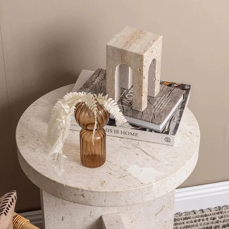 Pelndendo Marble Sculpture