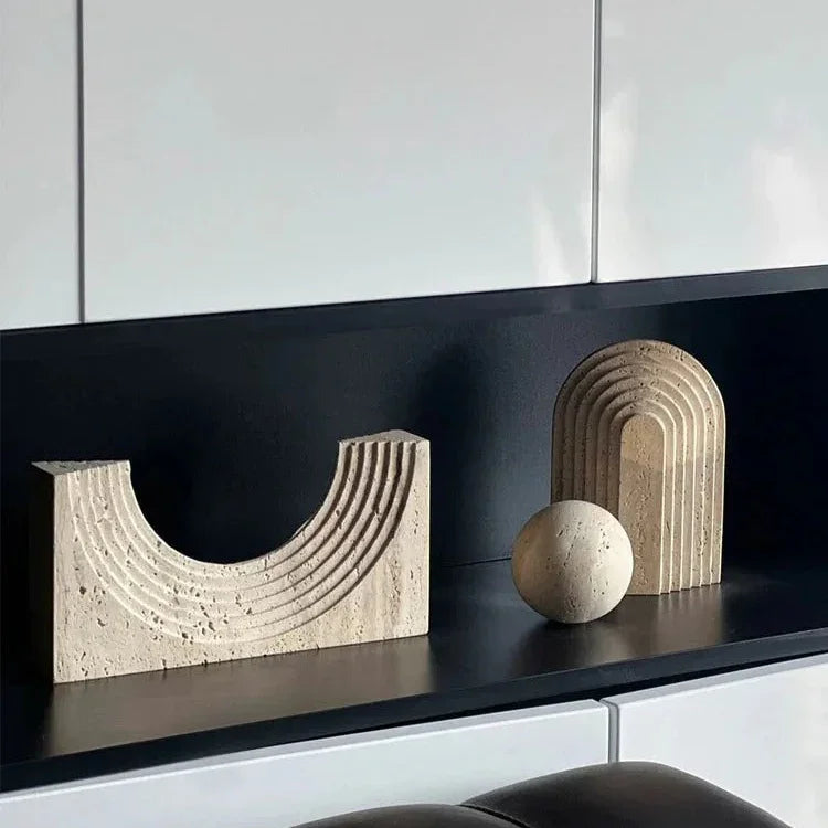 Pelndendo Marble Sculpture