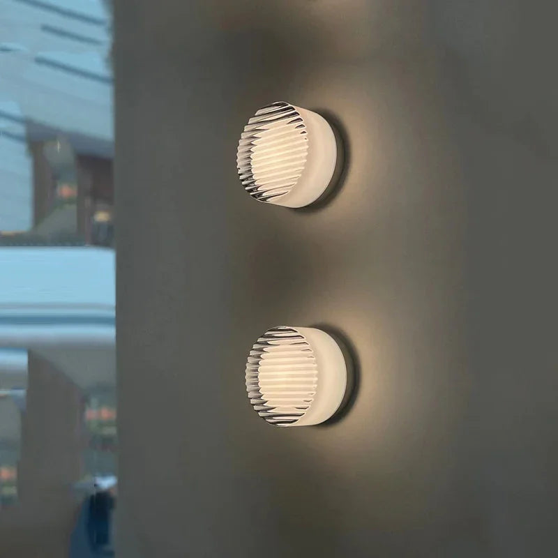 Pelnora Wall Light
