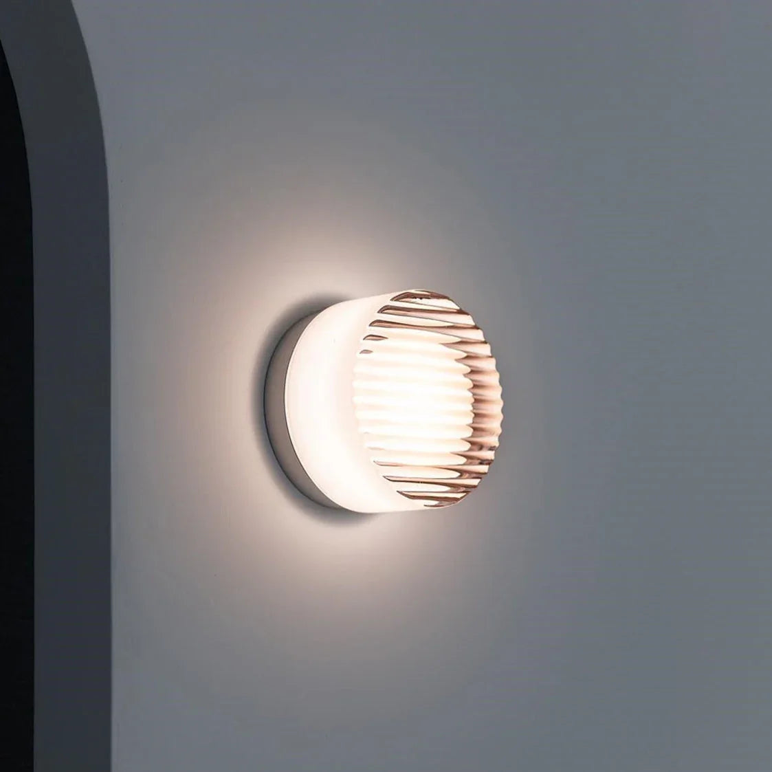 Pelnora Wall Light