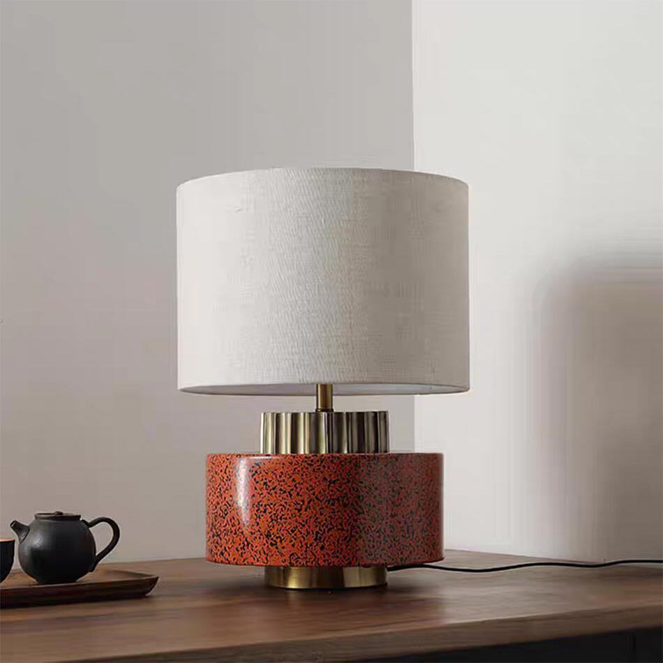 Pelola Table Lamp