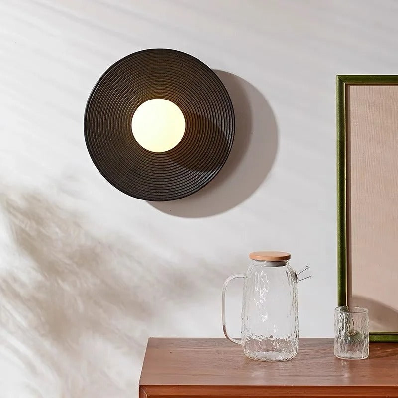 Pelria Wall Lamp