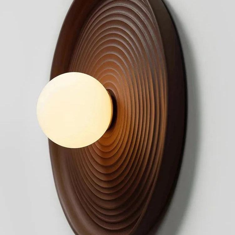 Pelria Wall Lamp