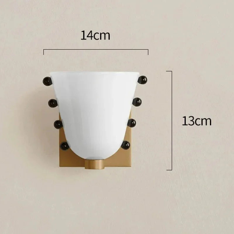 Pelveno Wall Lamp
