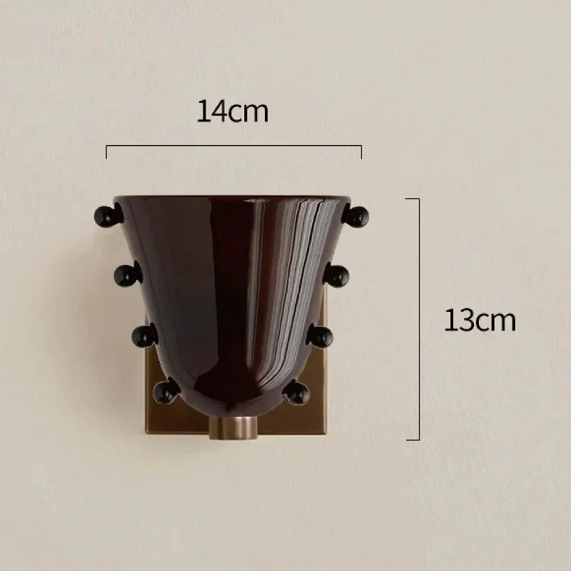 Pelveno Wall Lamp