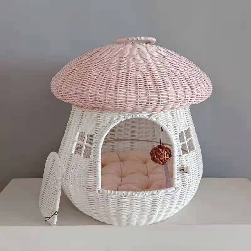 Playful Cat Basket in Mushroom Design | Thrascher