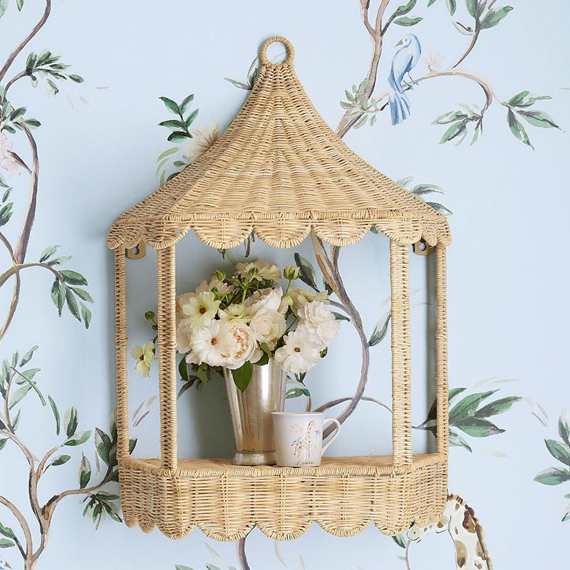 Playful Flower Plate made of Wicker | Thrascher