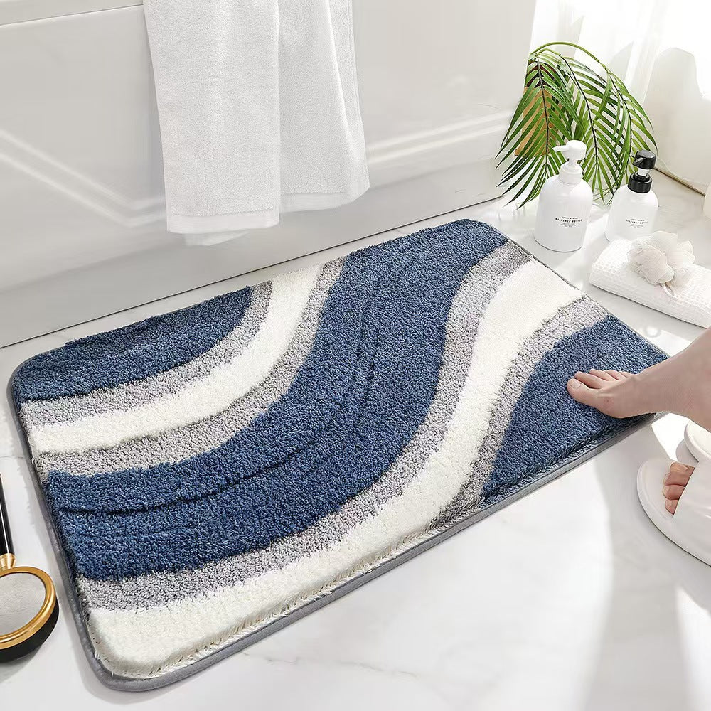 Plush Wave-Pattern Bathroom Mat | Thrascher