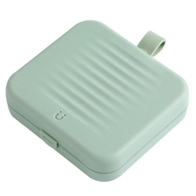 Portable Sewing Kit with PP Case, Magnetic Needle Holder, 12.3 × 11 × 3.3 cm