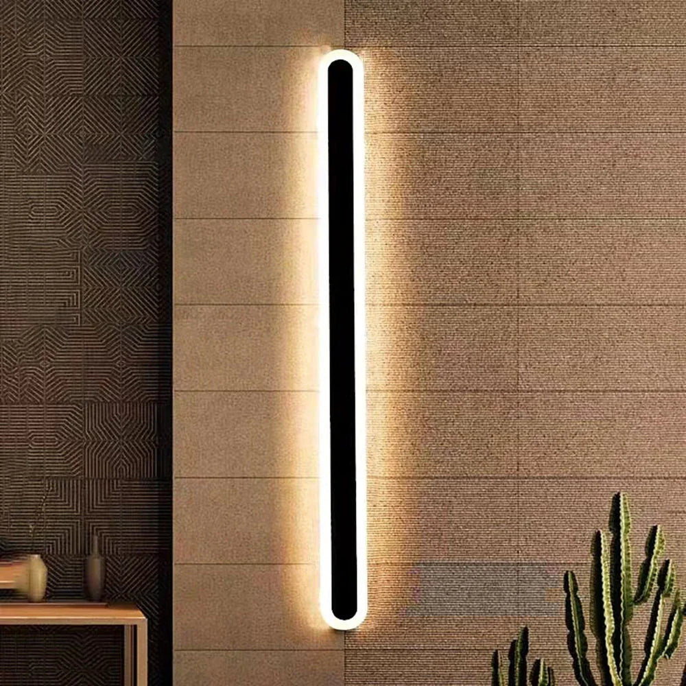 Quinseno Linear Outdoor Wall Lamp