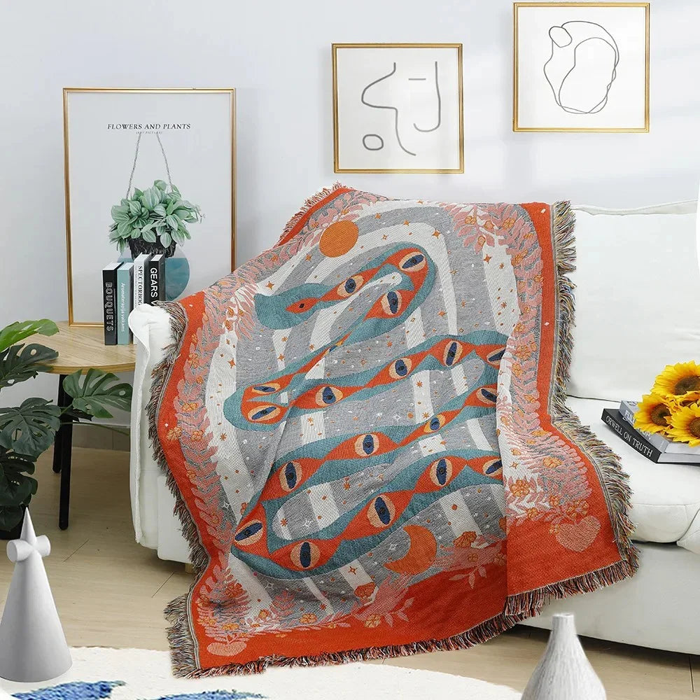 Ravlen Woven Throw
