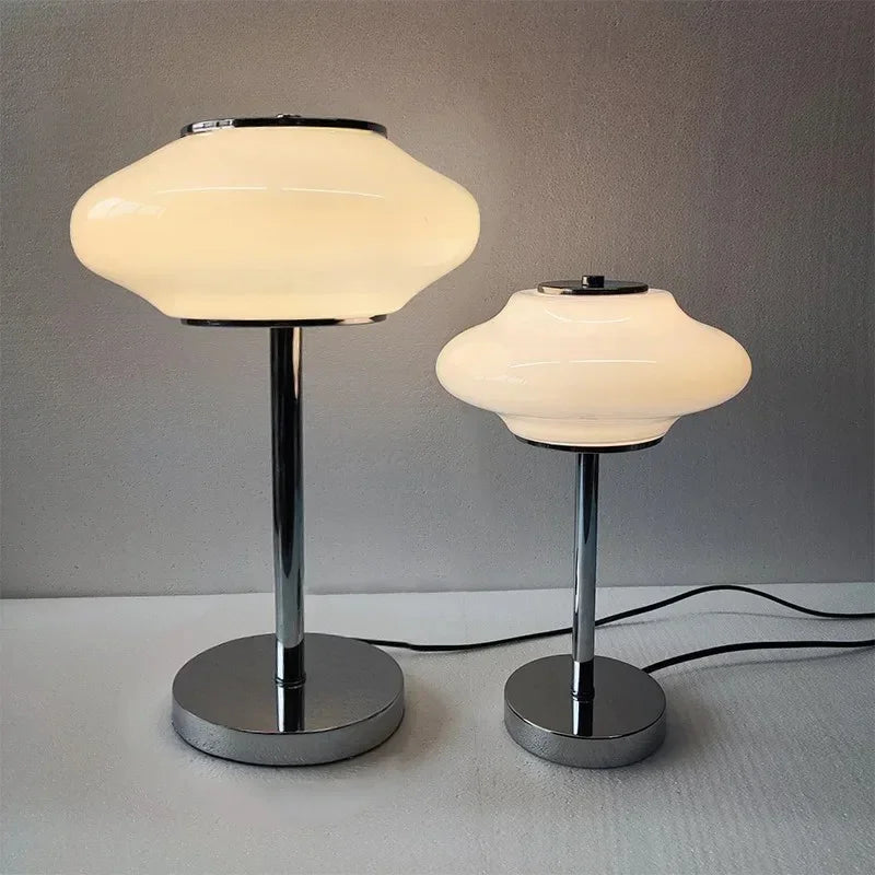 Renlosa Table Lamp