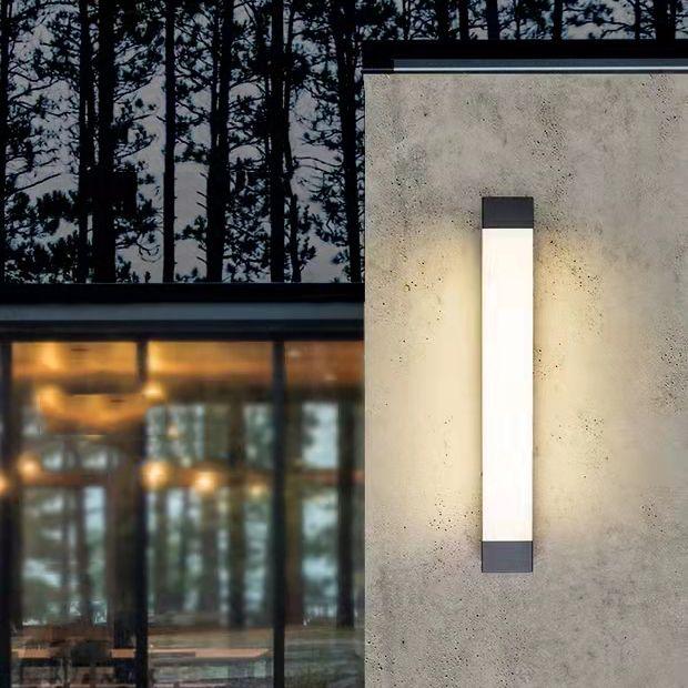 Renmora LED Wall Light
