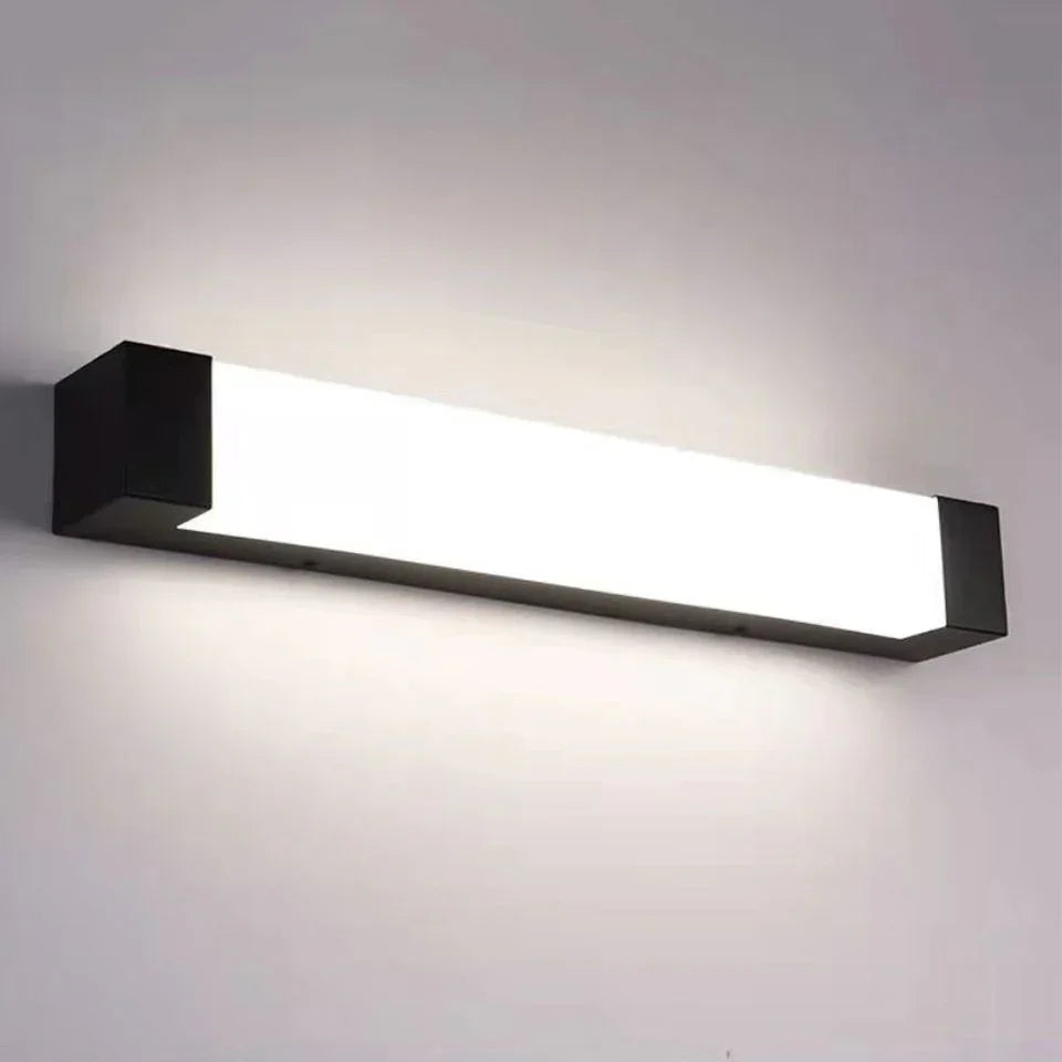Renmora LED Wall Light