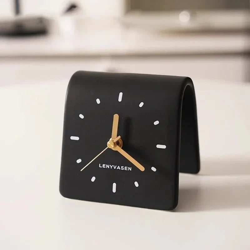 Rennira Desk Clock