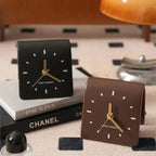 Rennira Desk Clock