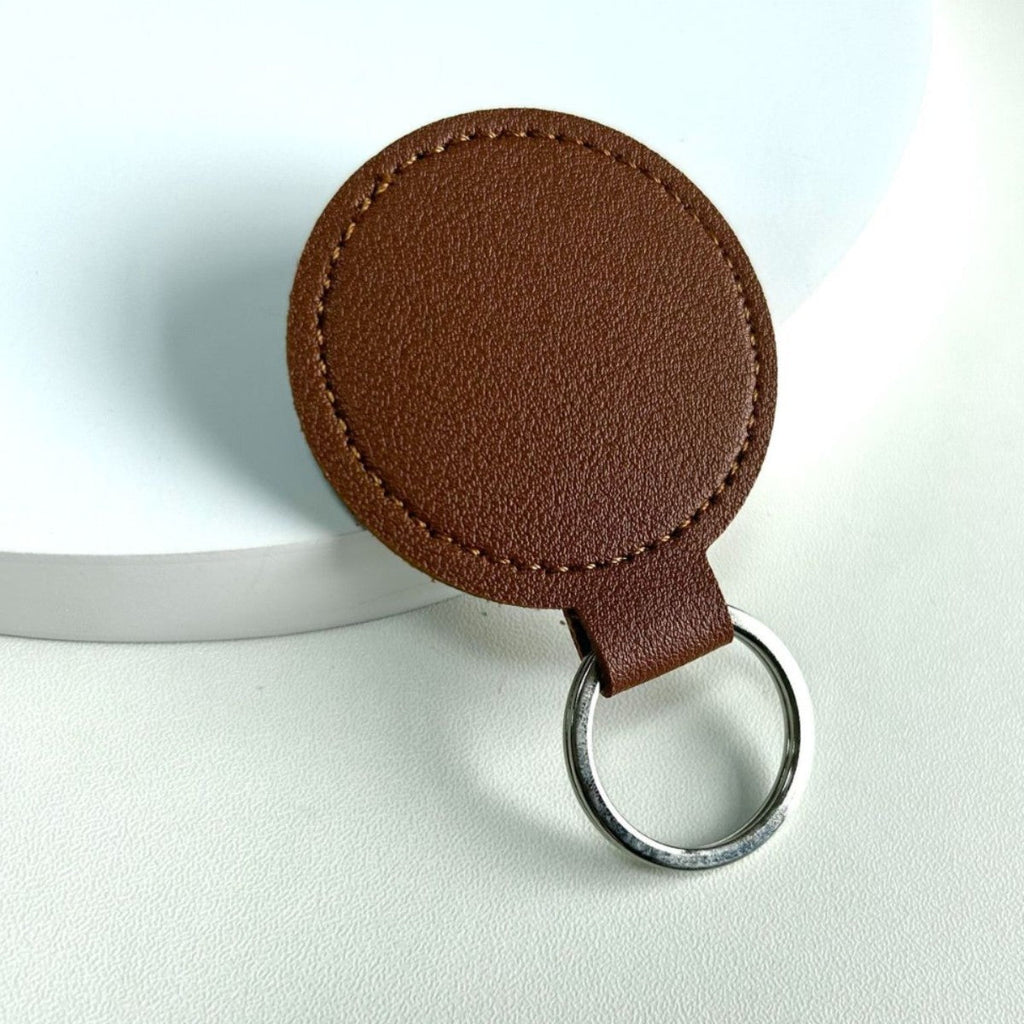 Round Leather Keyring | Thrascher