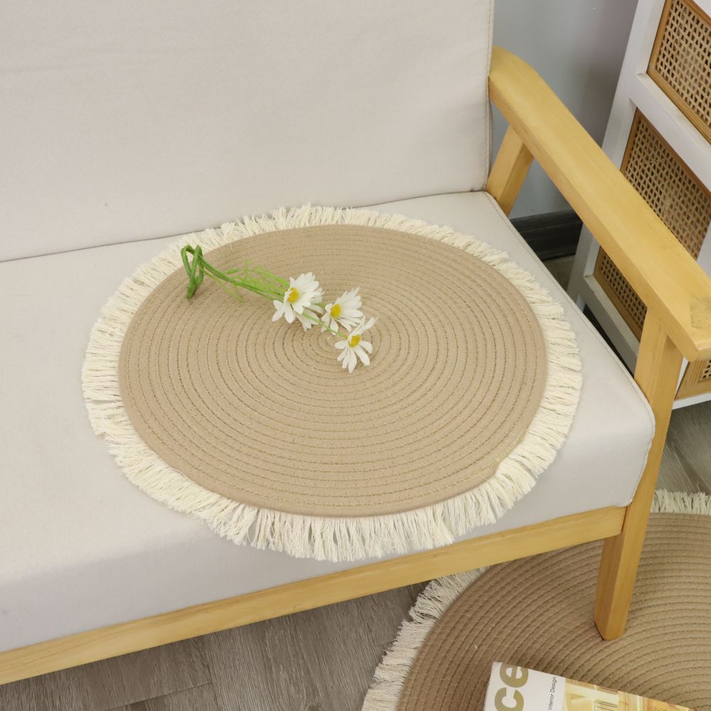 Round Rug with Fringed Design | Thrascher